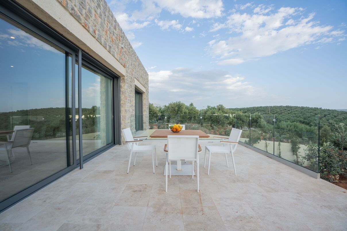 Villa Obsidian