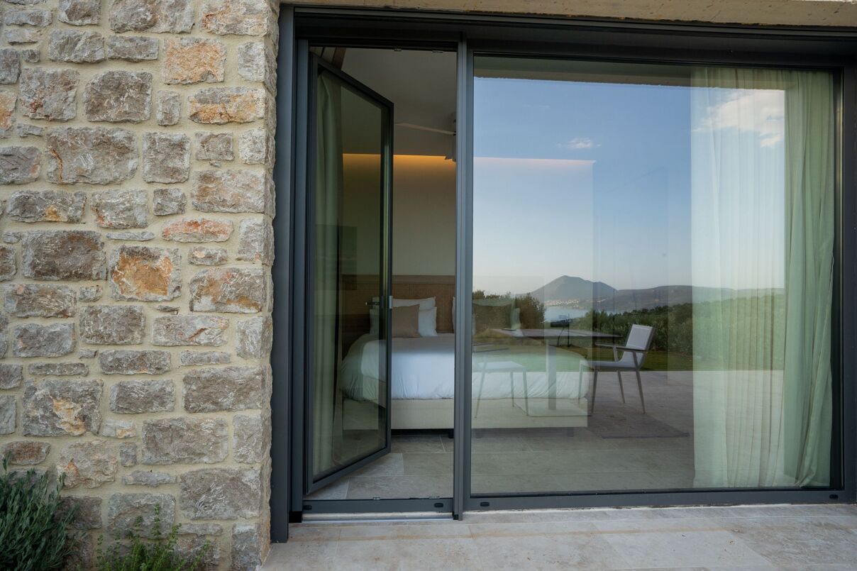 Villa Obsidian