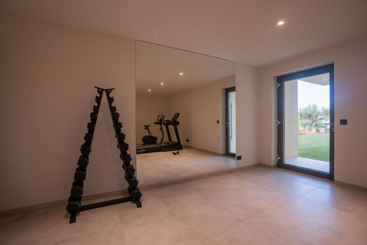Villa Obsidian