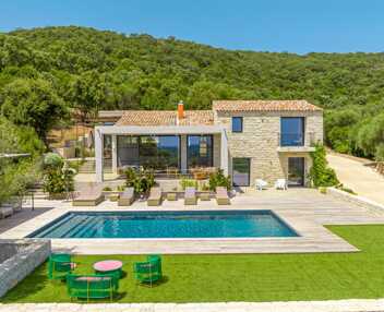 Villa Ferro