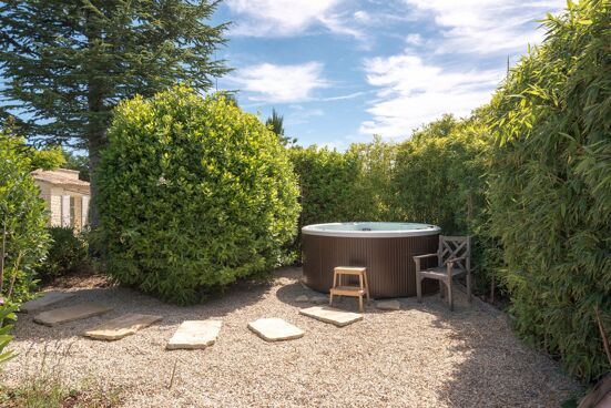 Mas de la Rose Blanche