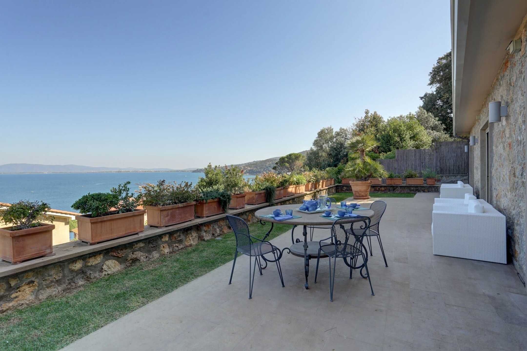Villa dei Fari