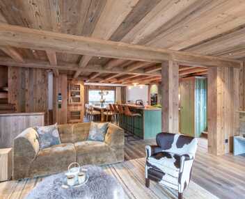 Chalet Caribou