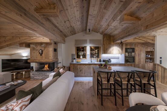 Arolay Penthouse