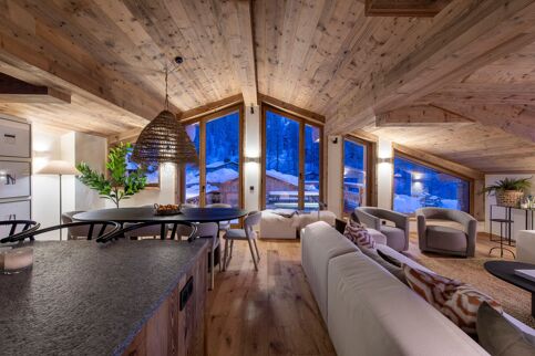 Arolay Penthouse