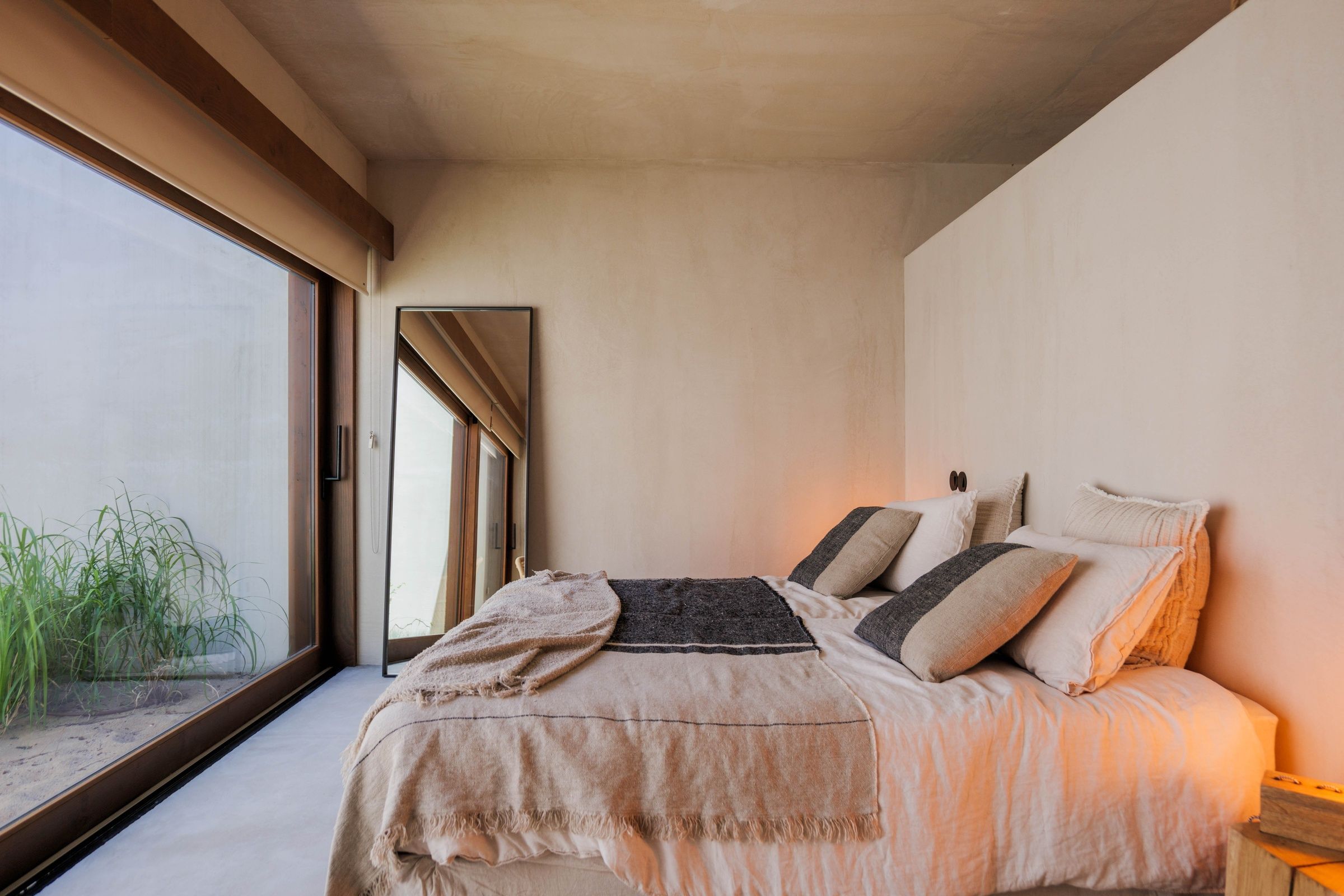 Chambre 2 (Main house)