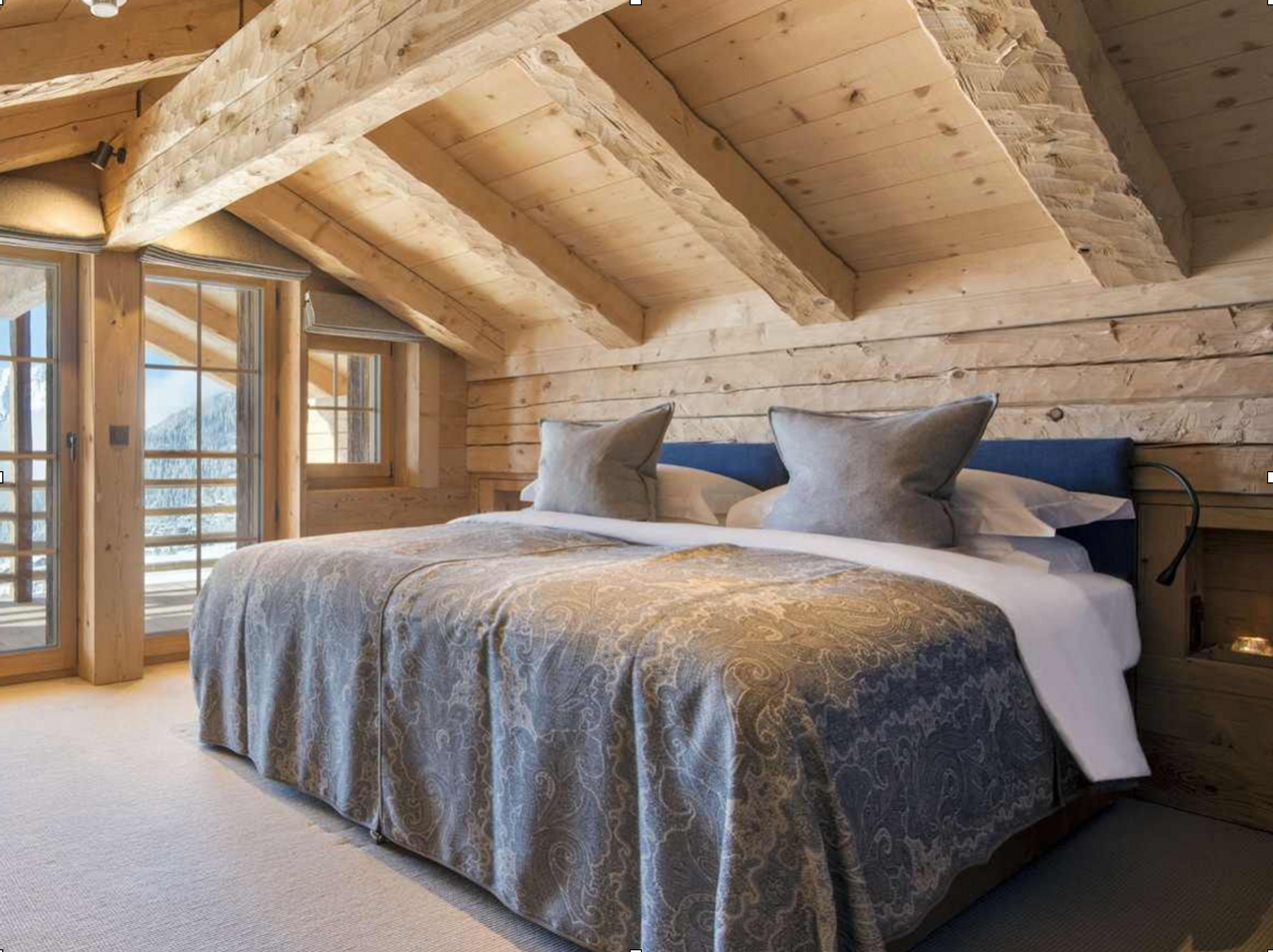Penthouse Robinson