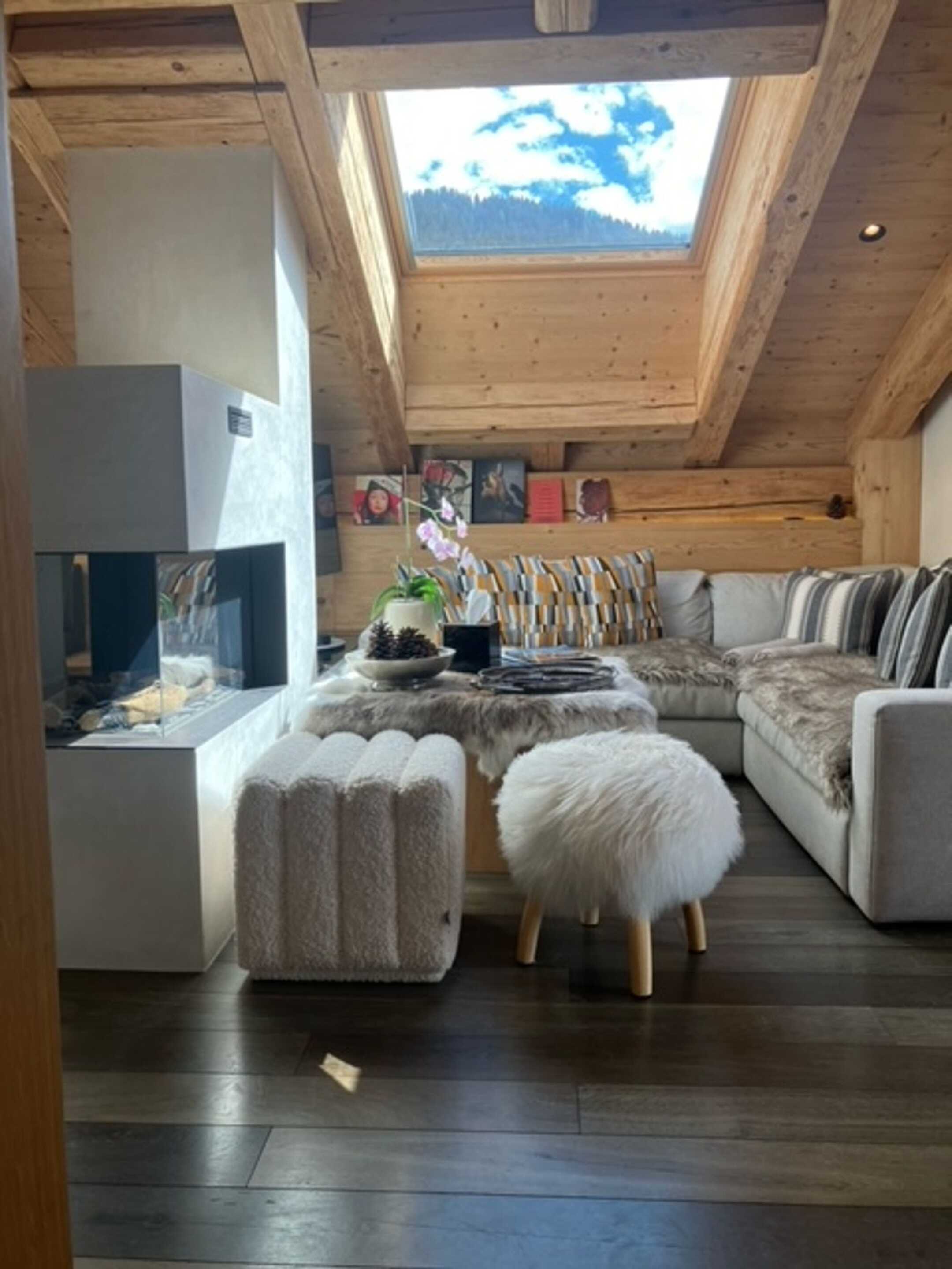 Penthouse Robinson