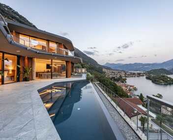 Villa Miralago