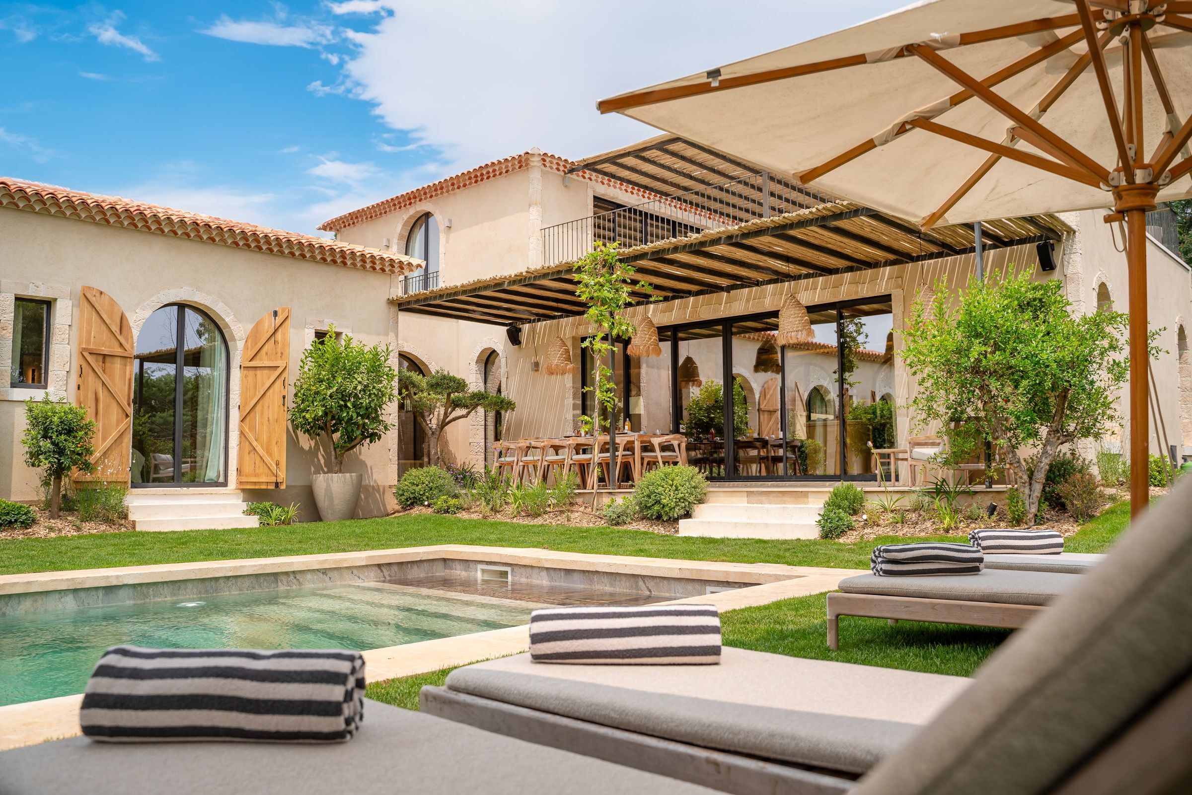 Villa de luxe avec piscine à débordement, collection My Luxury Collections