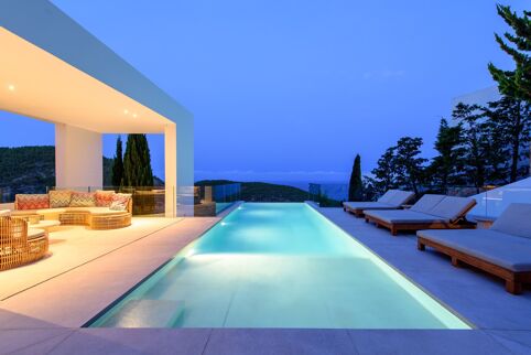 Villa Infinite