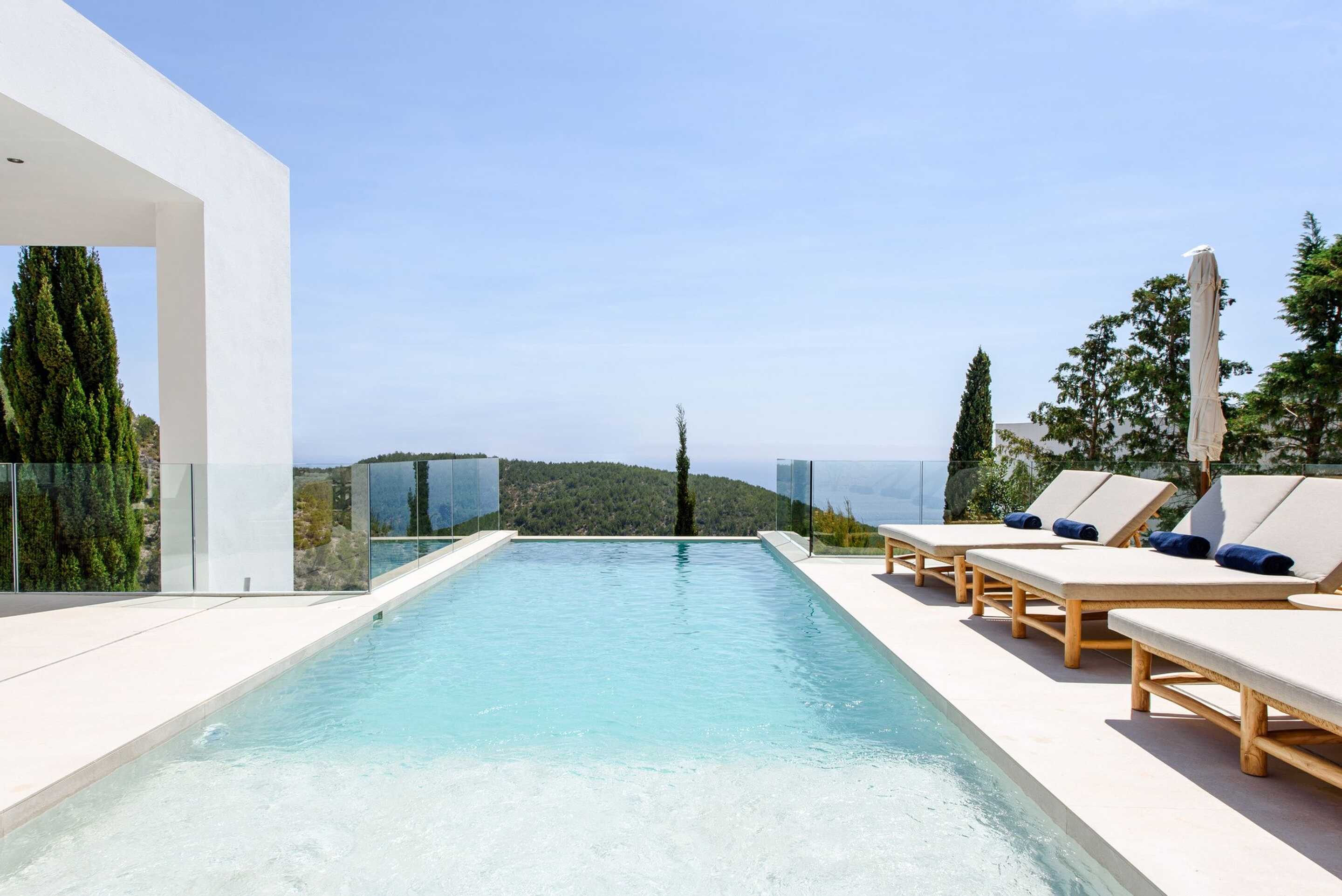 Villa Infinite