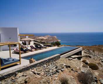 Villa Naïa