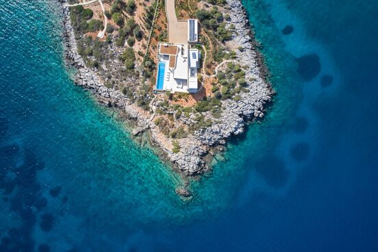 Villa Almyra