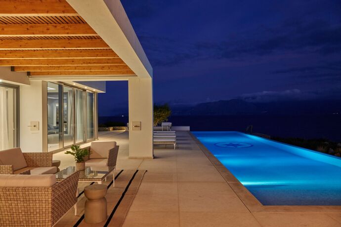 Villa Alyra