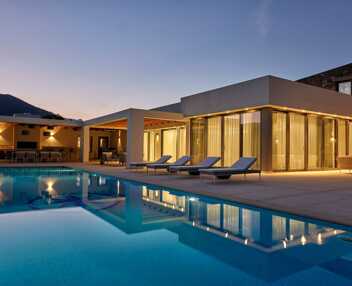 Villa Almyra