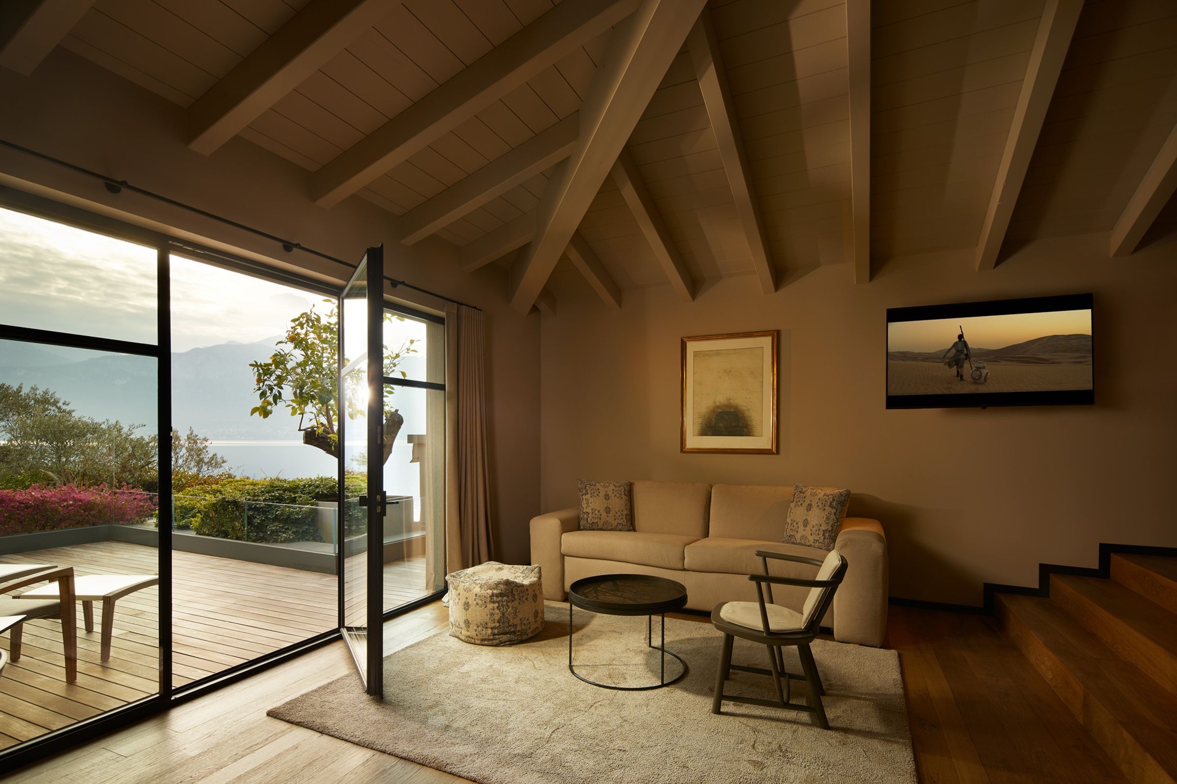 Bedroom 6 - Access to the rooftop