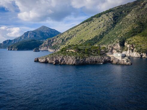 Lubrense Private Island