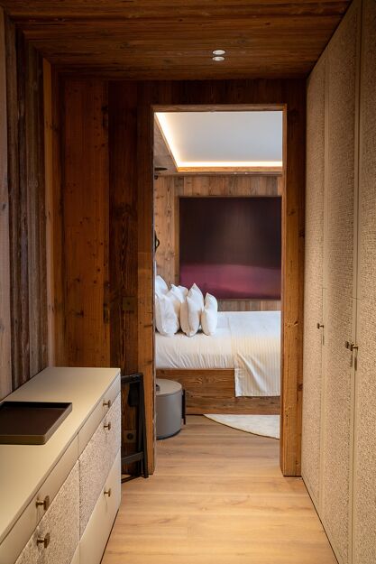 Chalet Moon