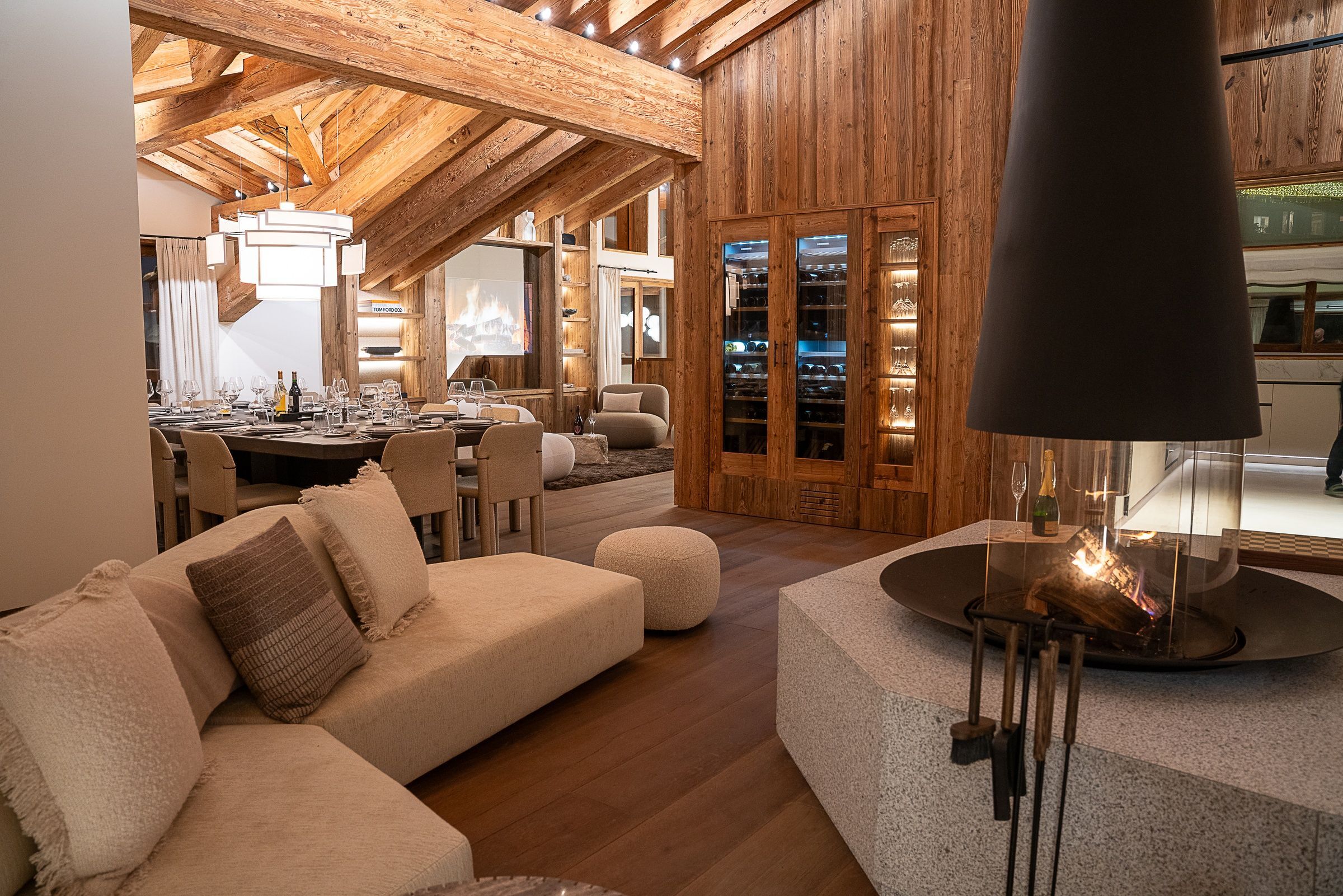 Chalet Moon