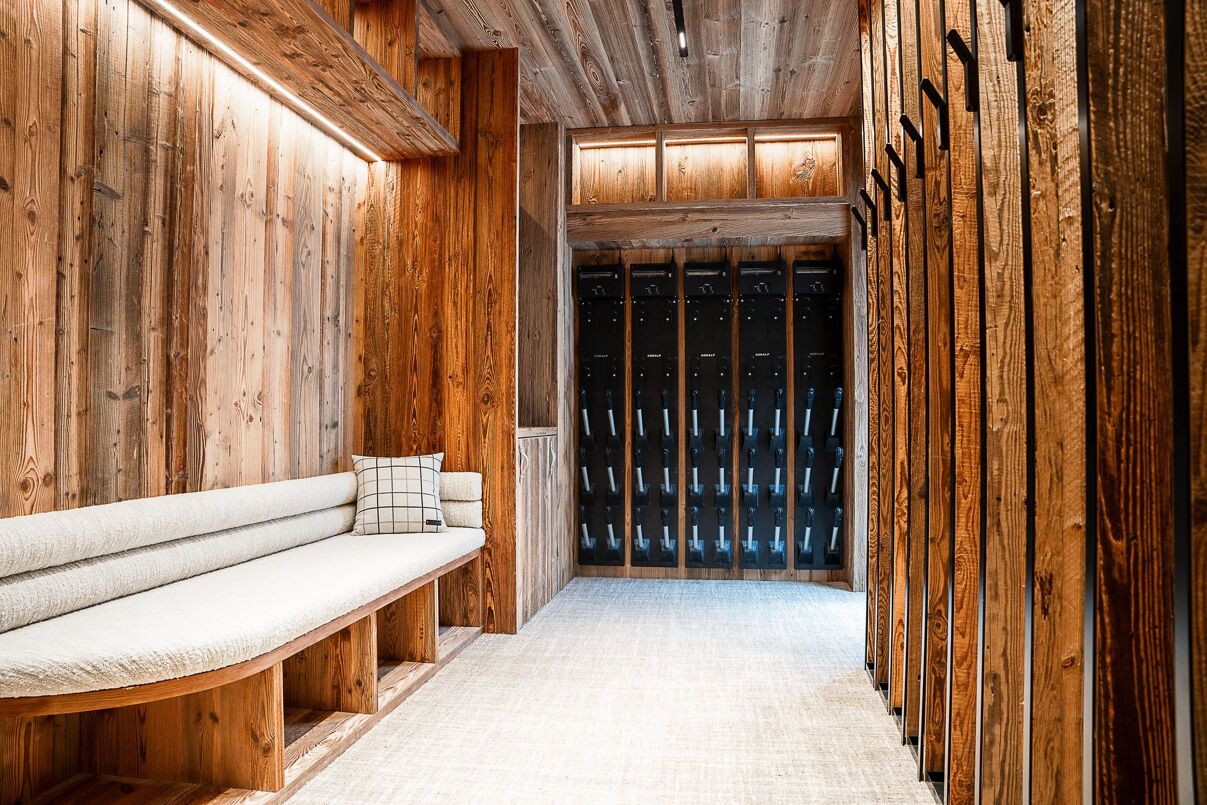 Chalet Moon
