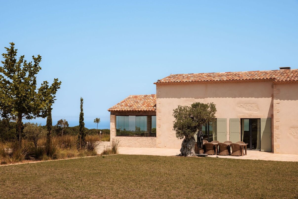 Casa Argila