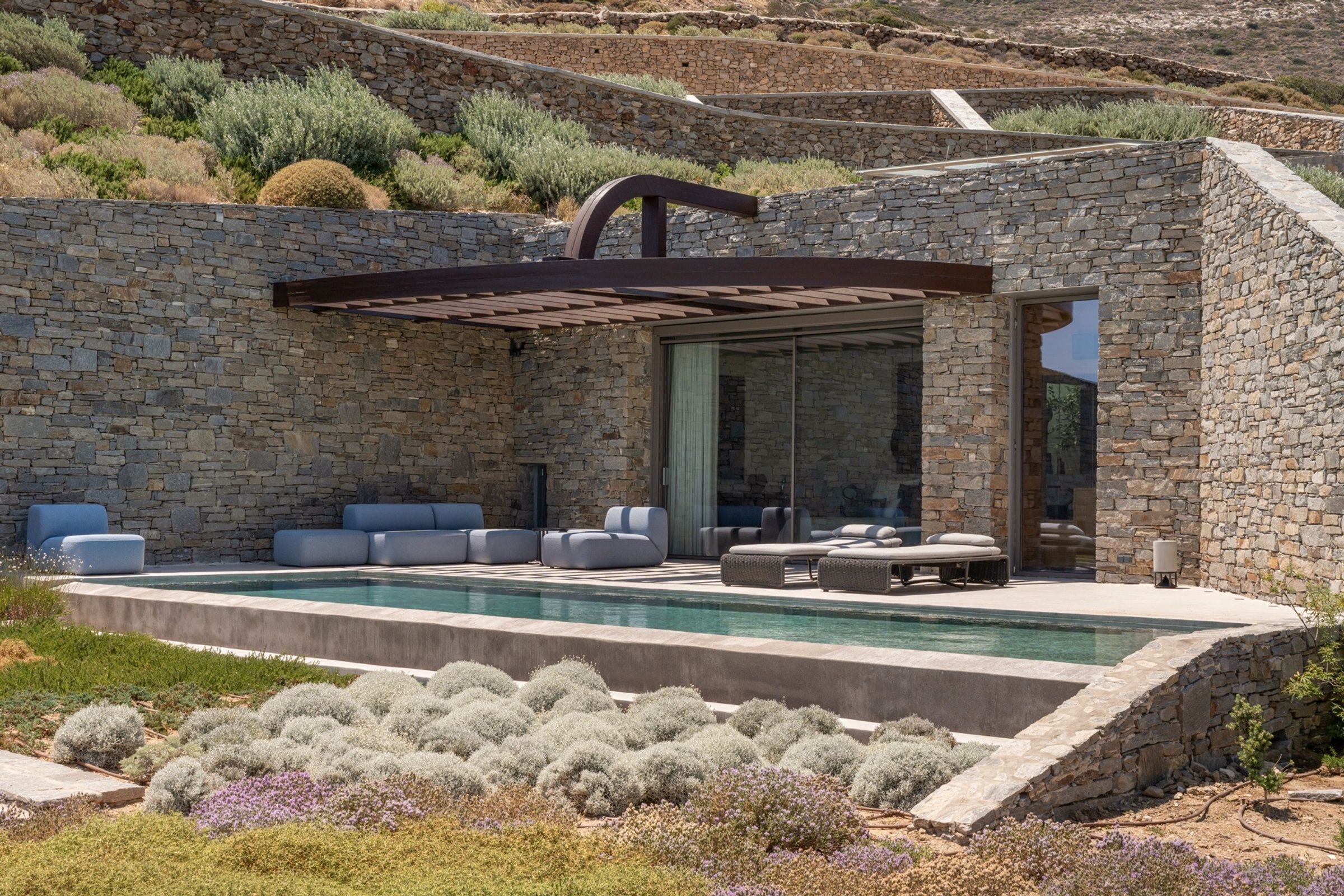 Villa Apollonas