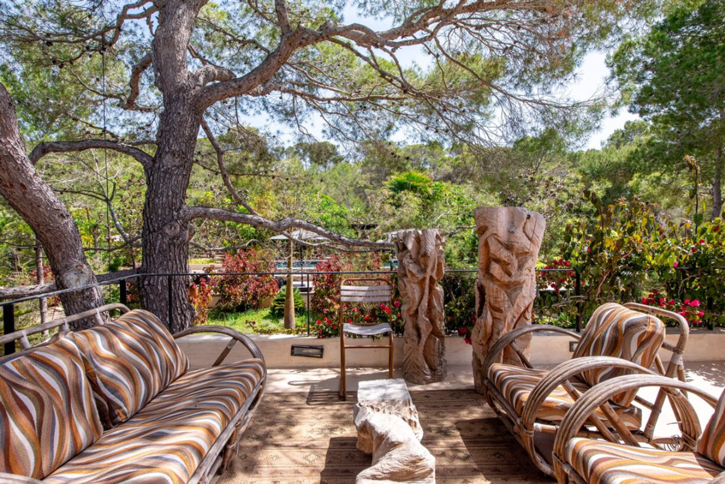 Master Bedroom access from the outside