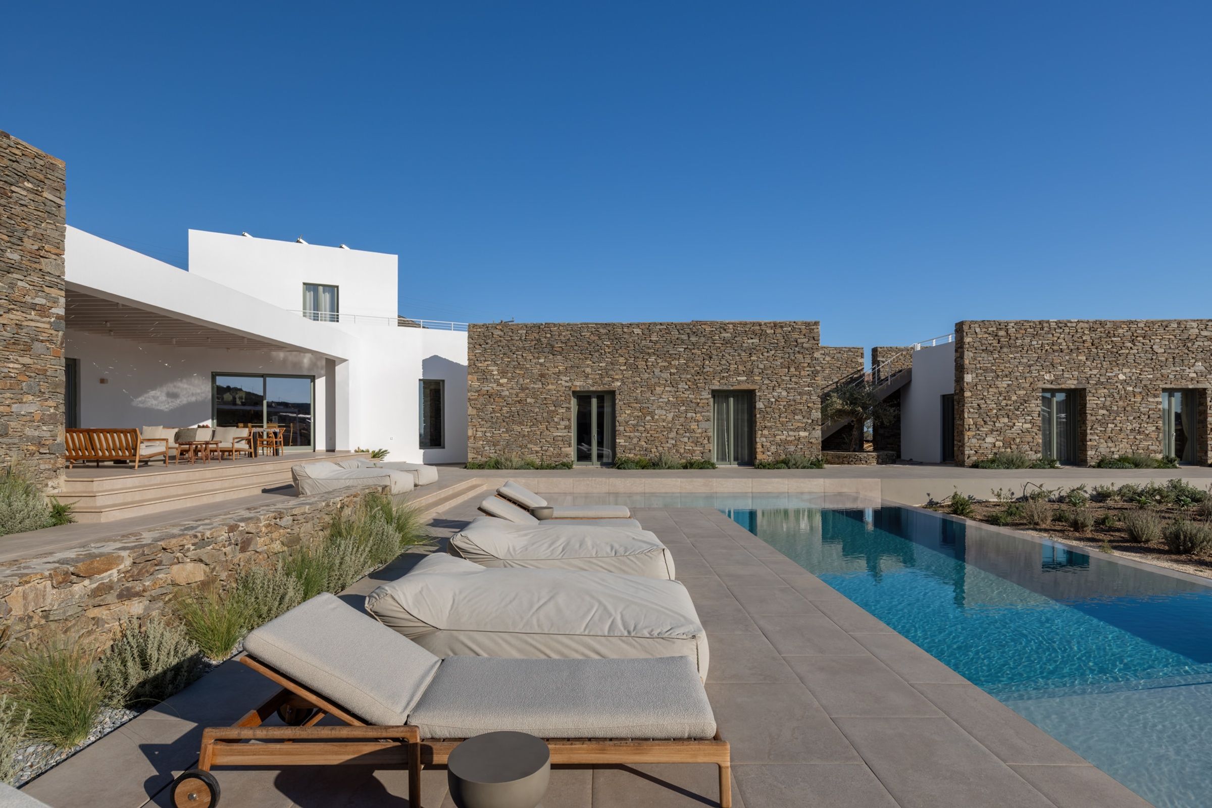 Villa Alikia