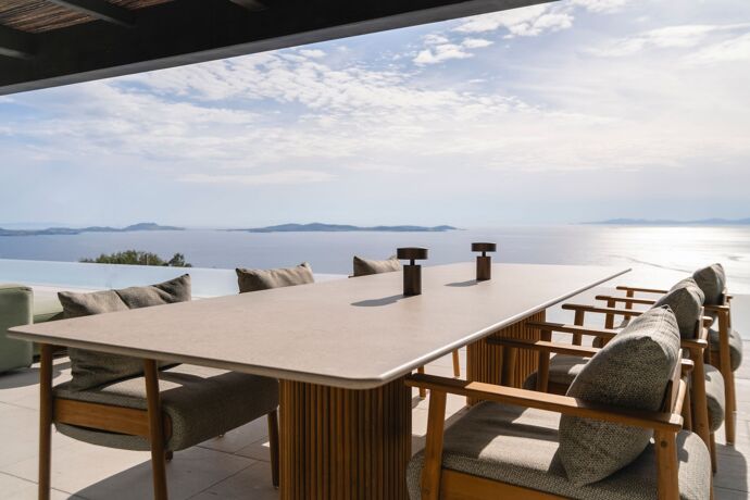 Villa Dellos