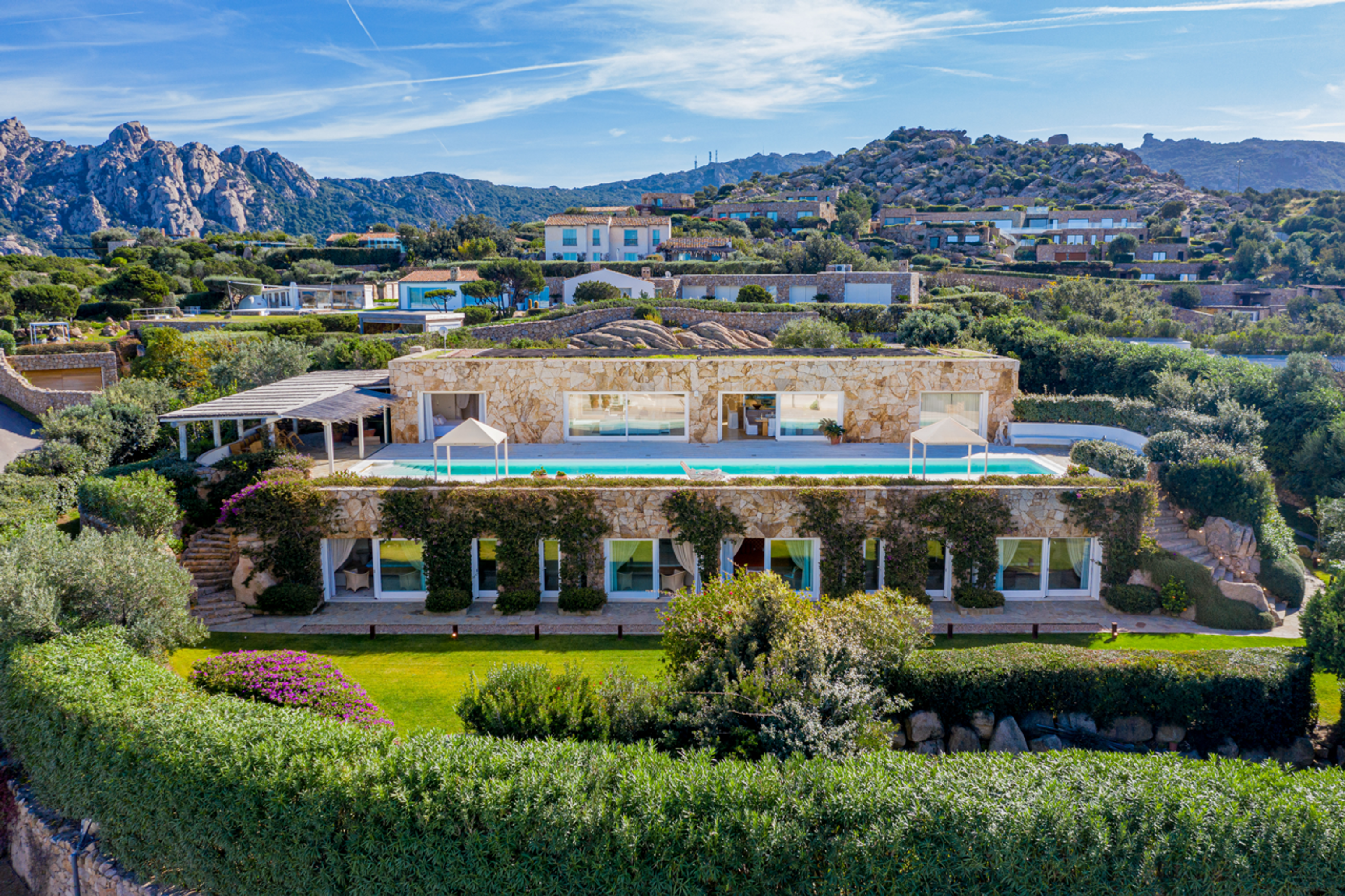 Villa Miata