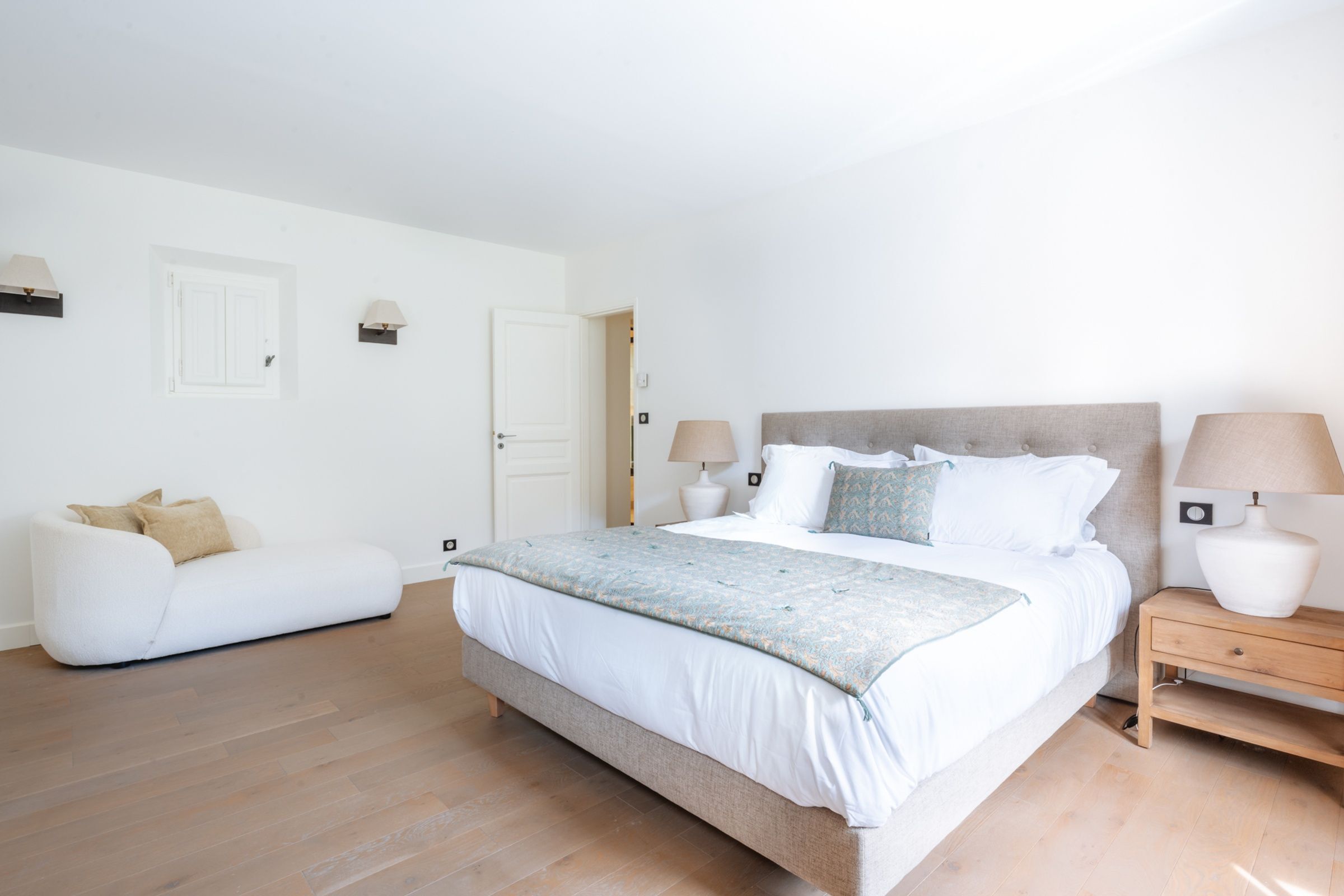 Master bedroom 2