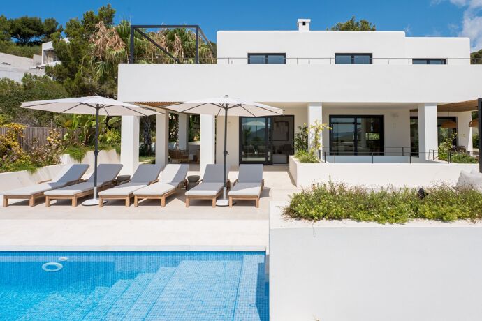 Villa Poniente
