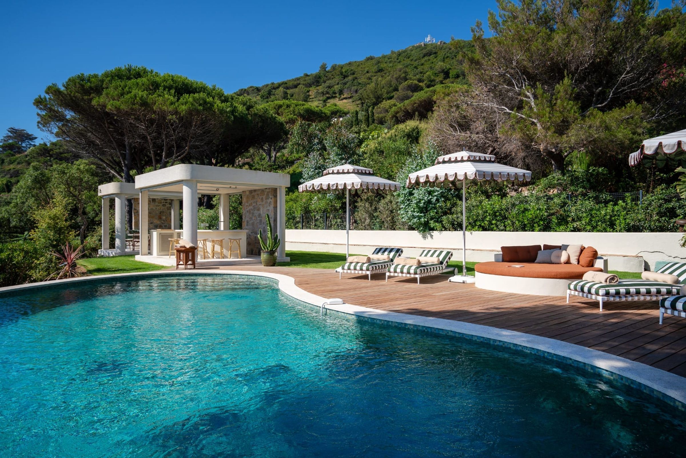 Villa Sixties