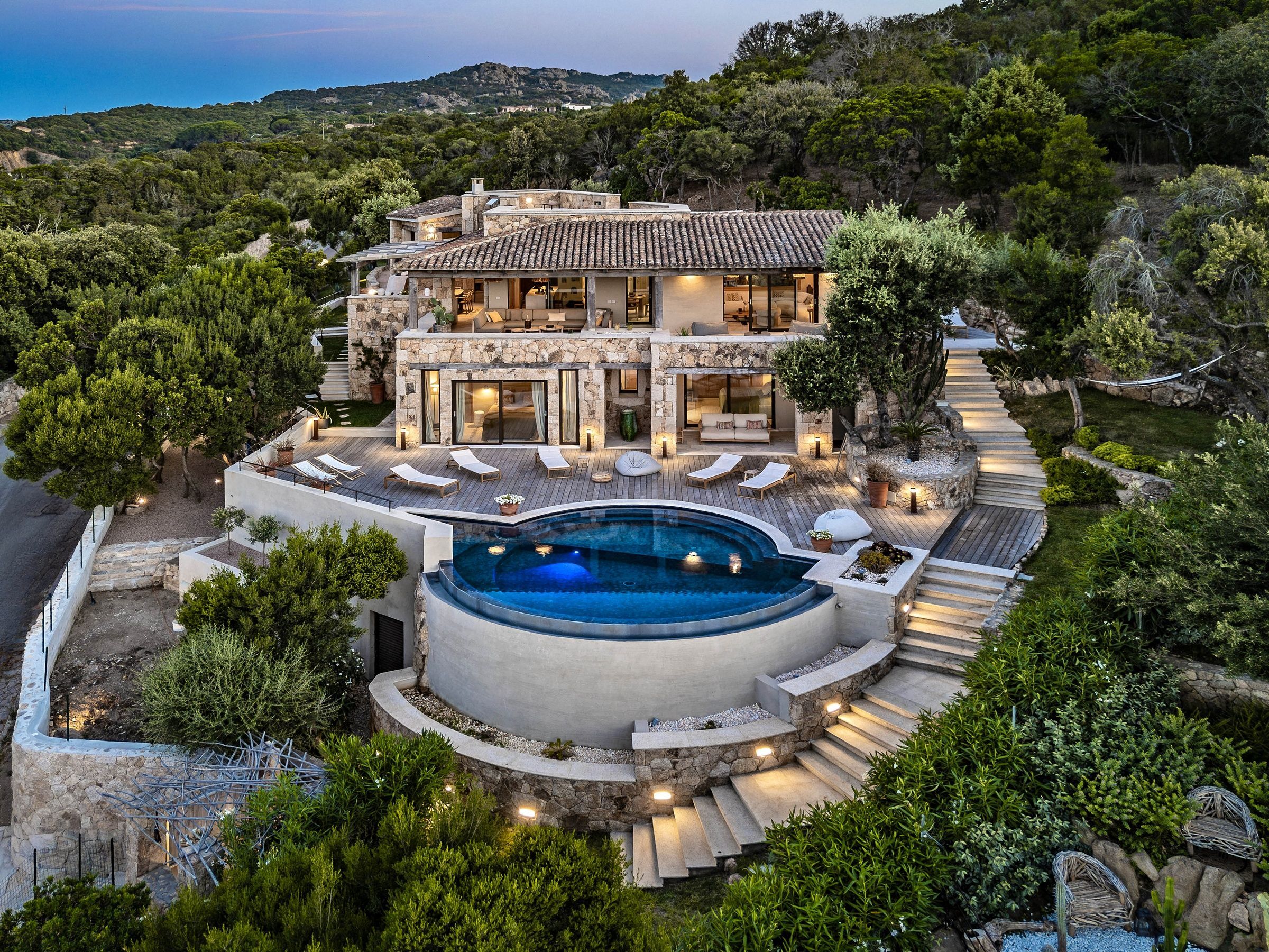 Villa Calamatzu