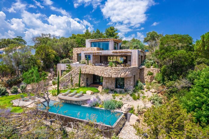 Casa Oriu