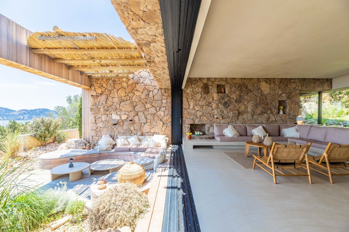 Casa Oriu