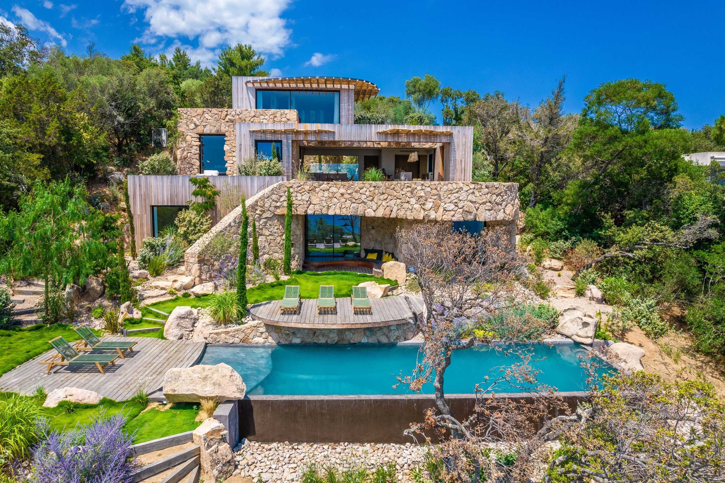 Casa Oriu