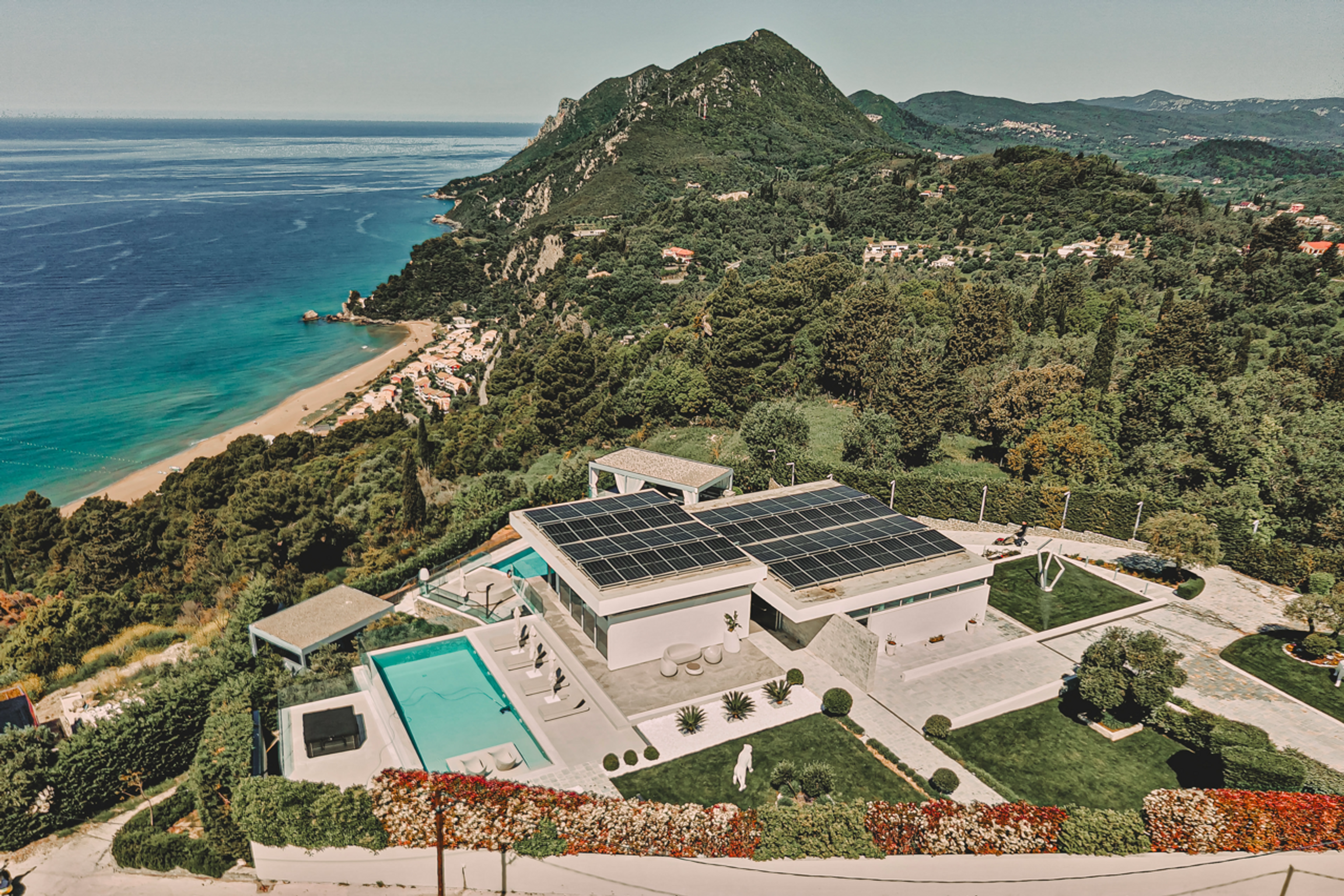 Villa Inception