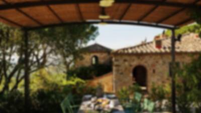 table-under-the-pergola-of-an-anicent-home-in-Tuscany