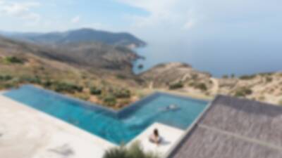 A-luxury-Greek-villa-with-an-infinity-pool-and-sea-view