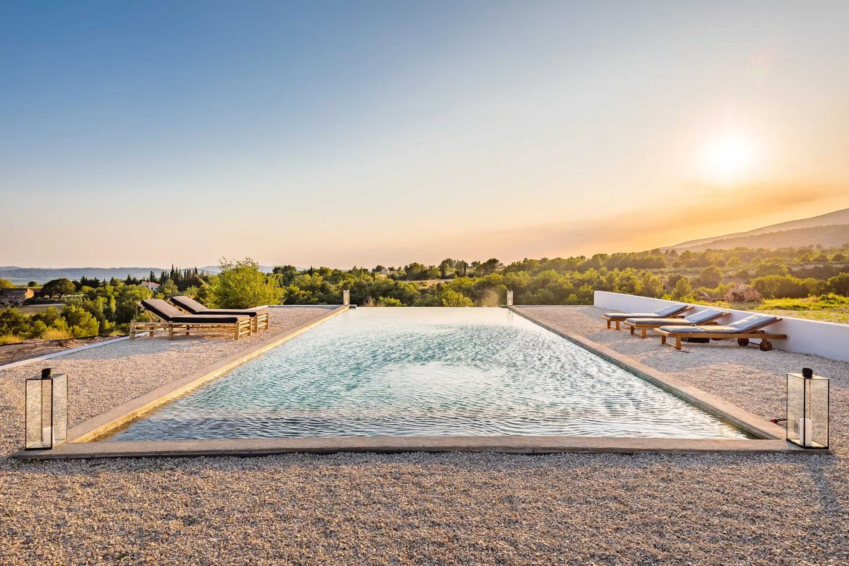 piscine vue panoramique campagne villa luxe provence