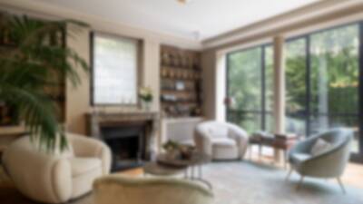 Living room in a luxury apartment in paris
