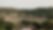 deux-chaises-longues-terrasse-avec-vue-collines-verdoyantes-sicile-campagne