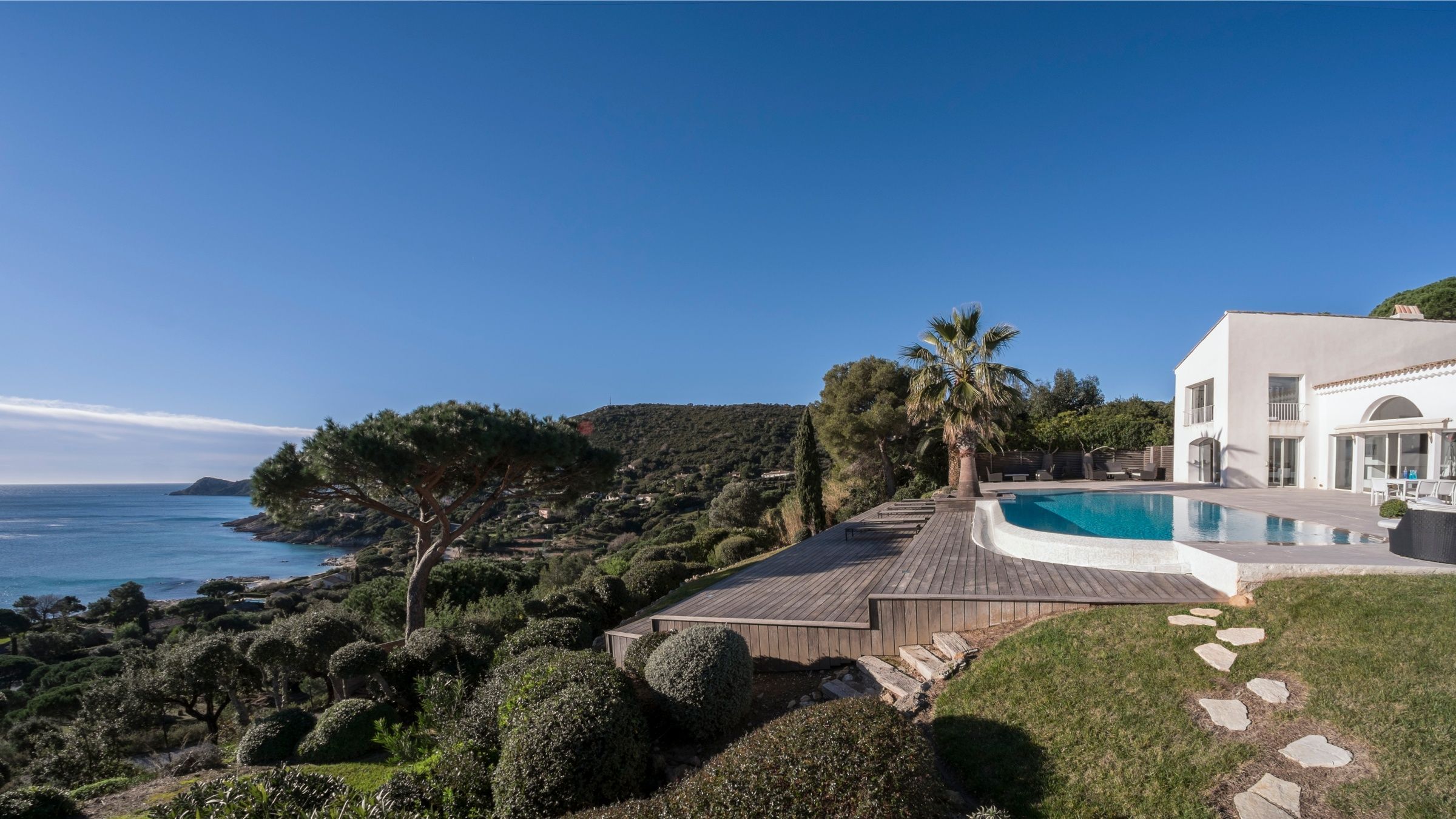 Ramatuelle luxury villas rentals