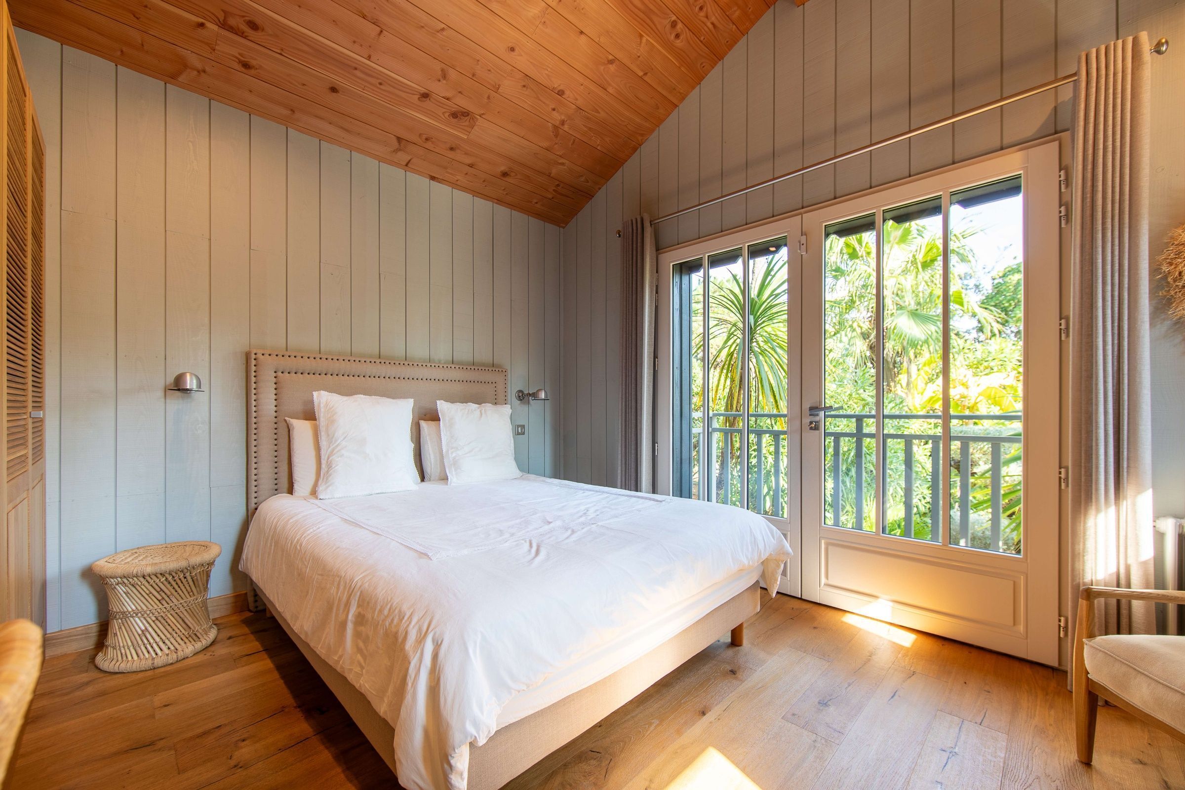Bedroom5