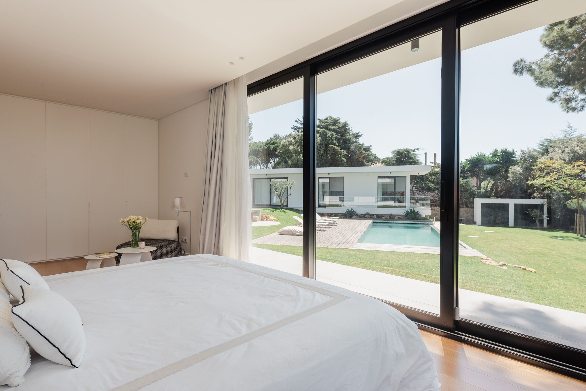 Bedroom 1 - Master