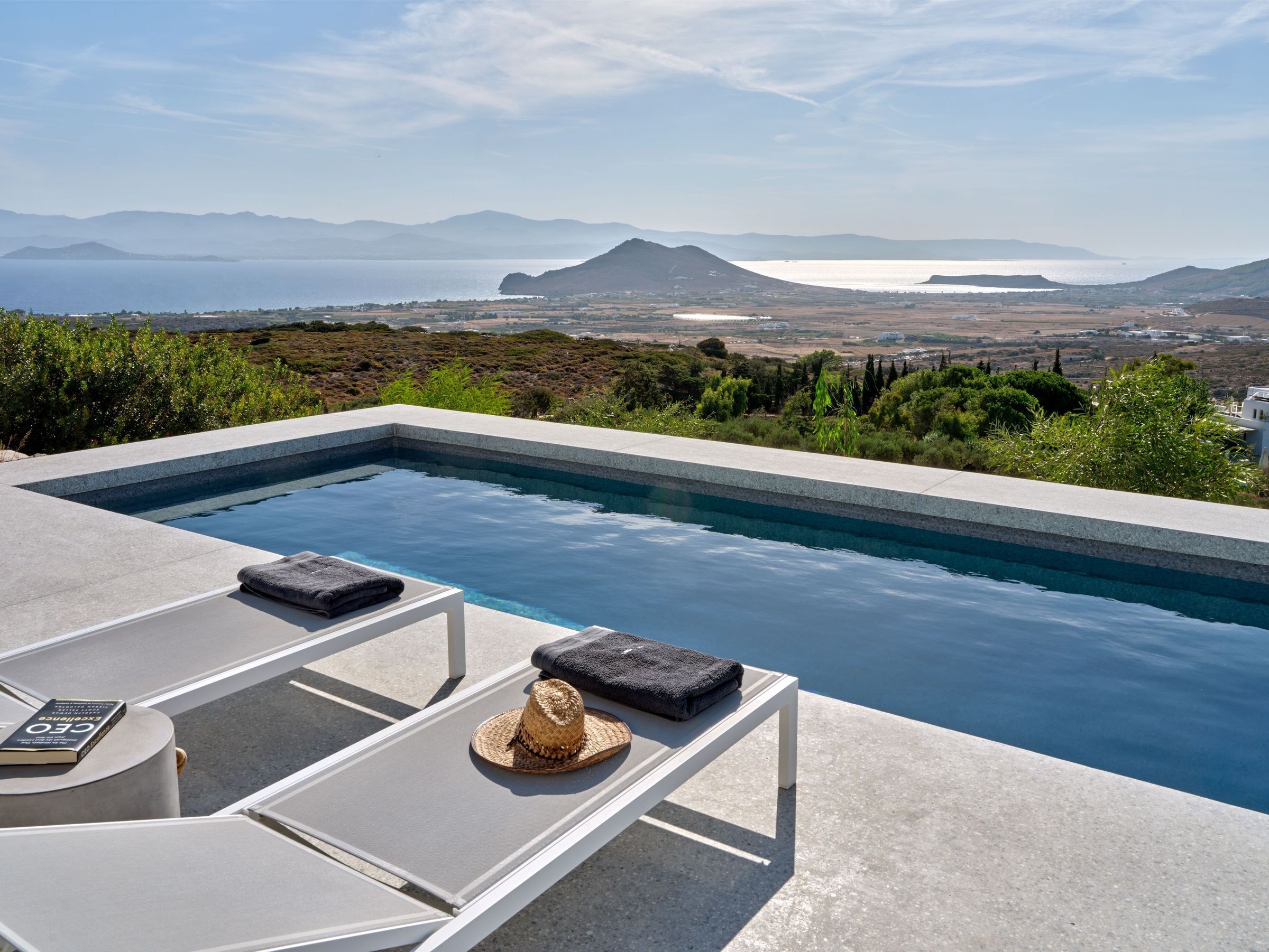 Villa Lyris