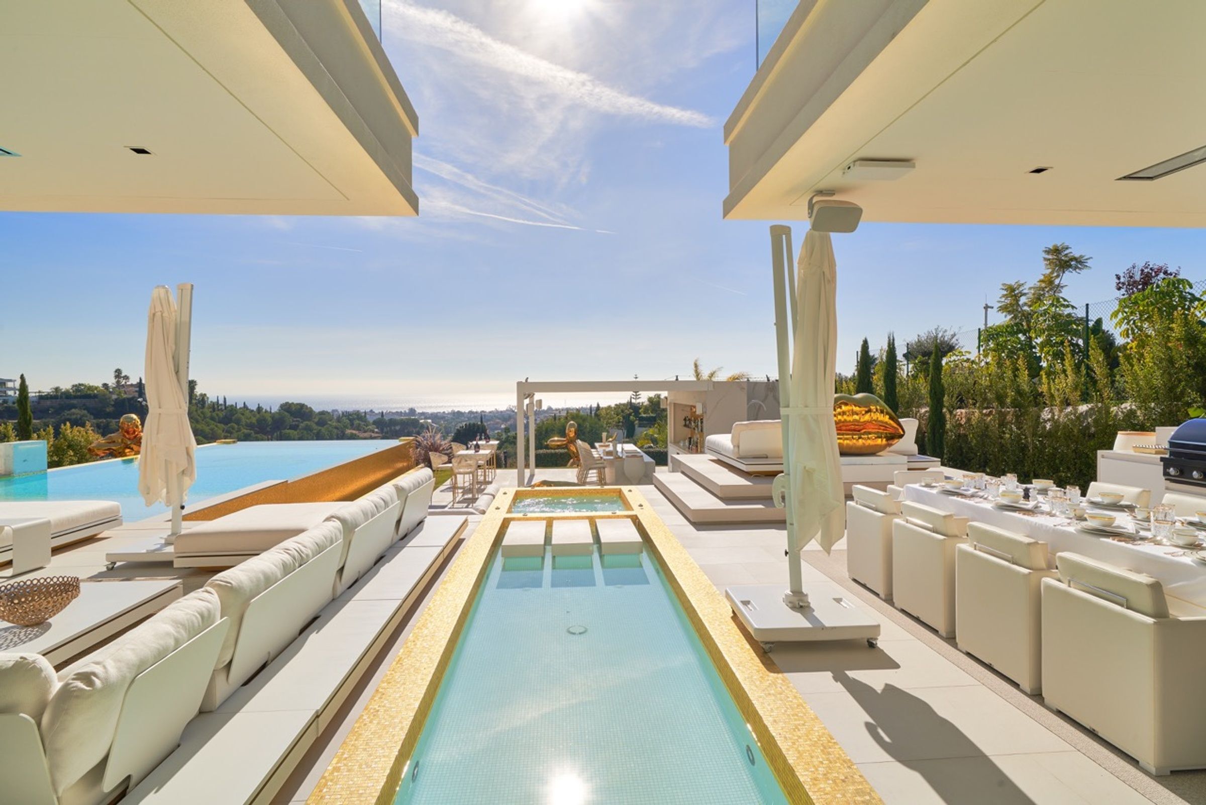 Villa Theia