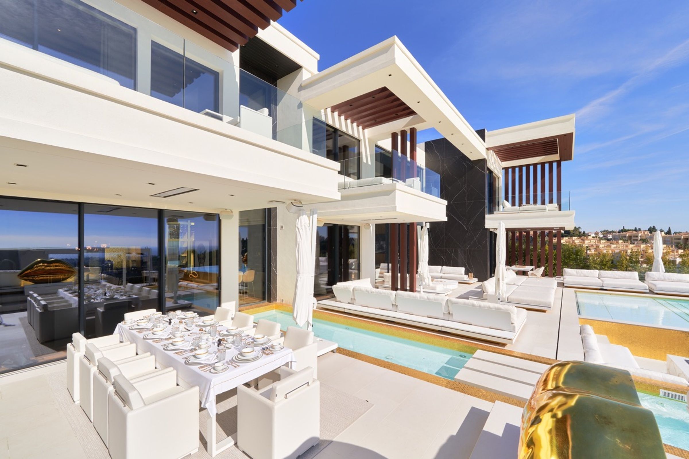 Villa Theia